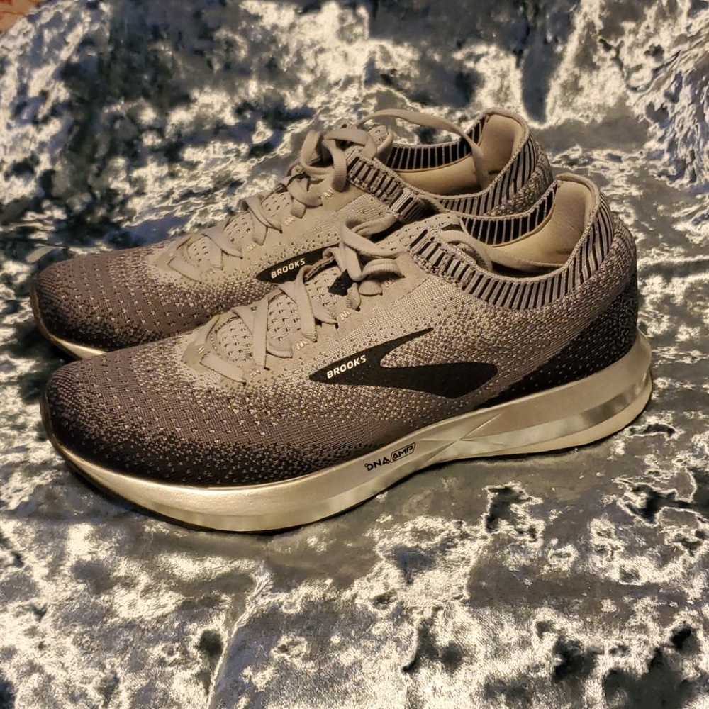 Levitate 2